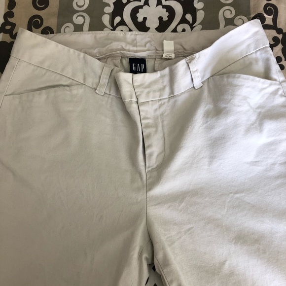 GAP Capris - Picture 2 of 5